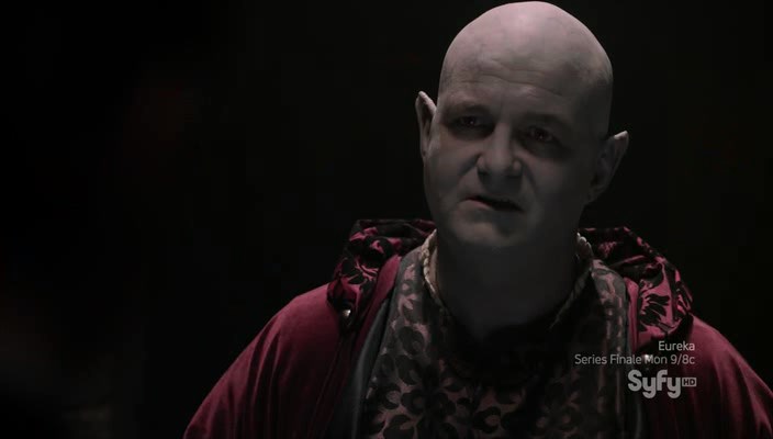 кадри з серіалу Земля вампірів