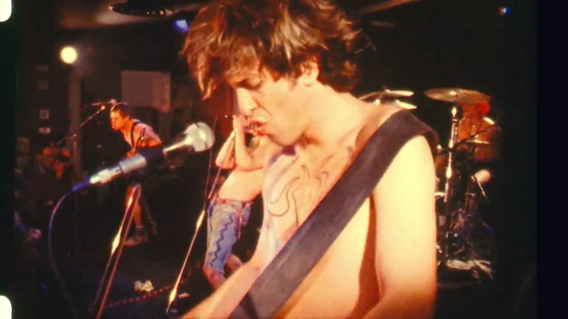 кадри з фільму Історія Red Hot Chili Peppers: Наш брат Гіллел кадри з фільму Історія Red Hot Chili Peppers: Наш брат Гіллел
