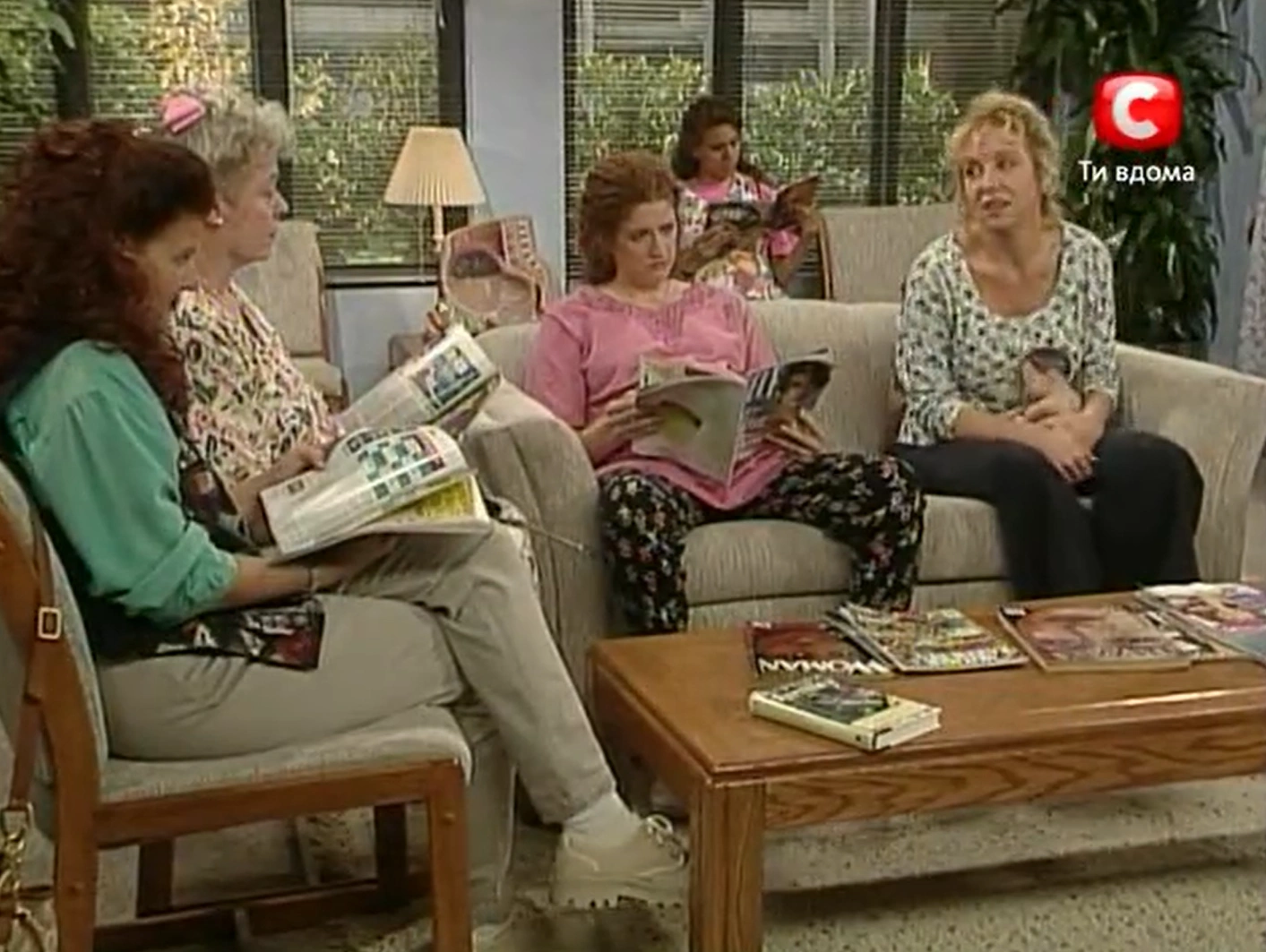 кадри з серіалу Ґрейс у вогні 2 сезон